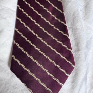 Ralph Lauren Wine Burgundy Tie with Cream Wave Stripe